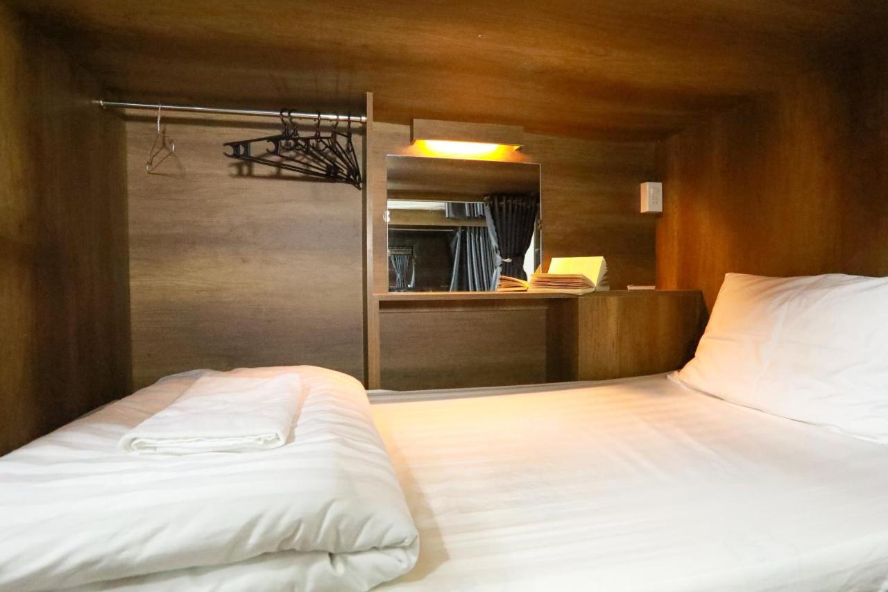 Bui Vien Street Hostel 胡志明市 外观 照片