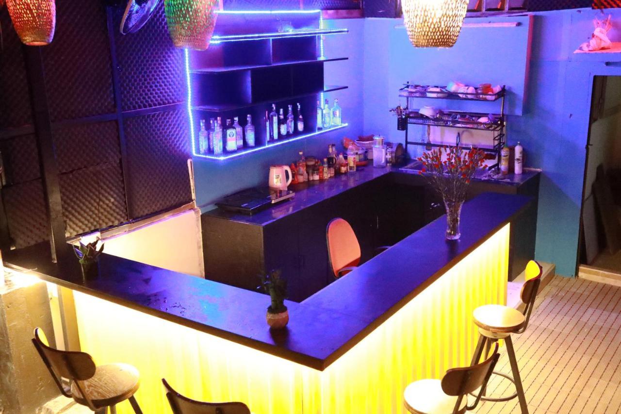 Bui Vien Street Hostel 胡志明市 外观 照片