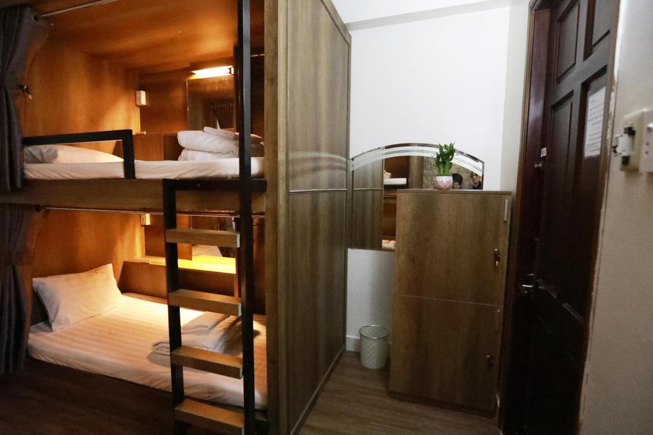 Bui Vien Street Hostel 胡志明市 外观 照片