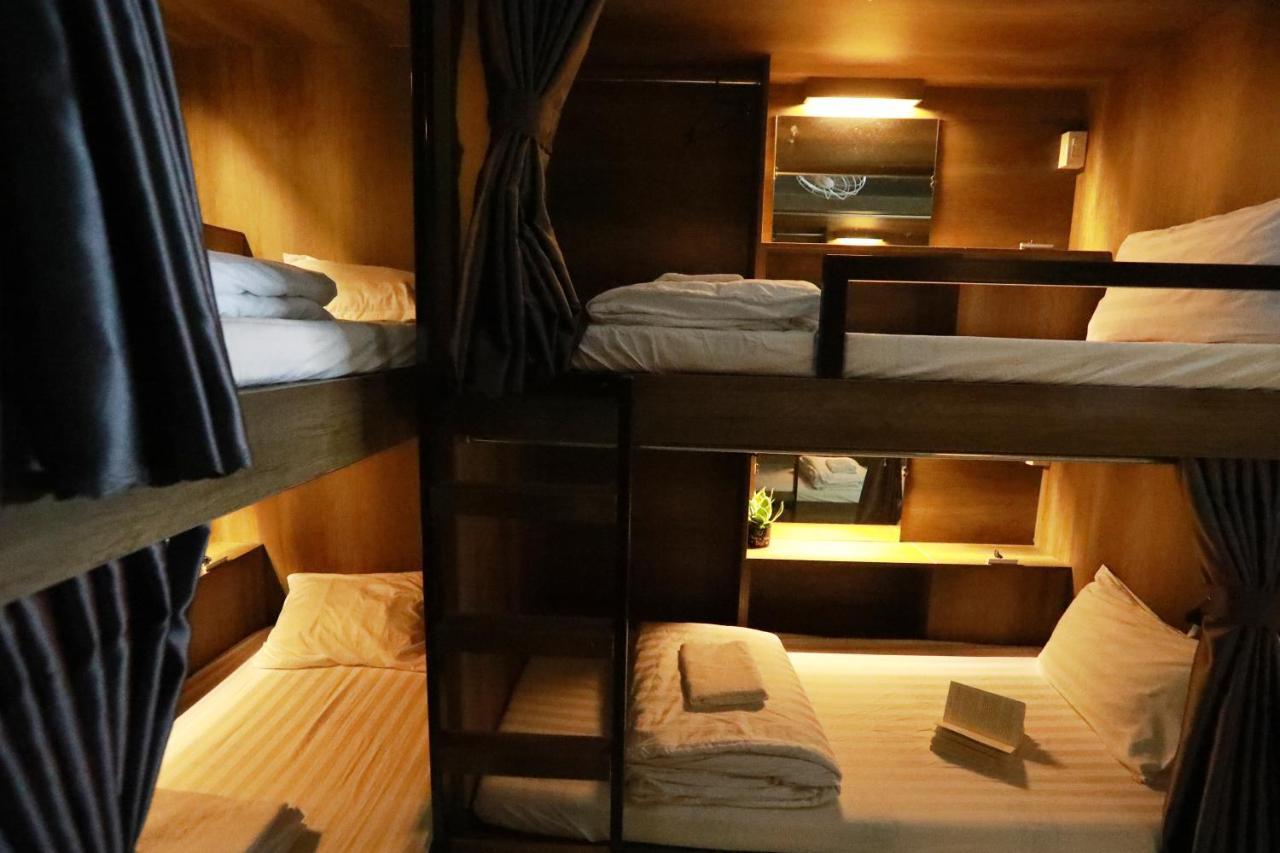Bui Vien Street Hostel 胡志明市 外观 照片