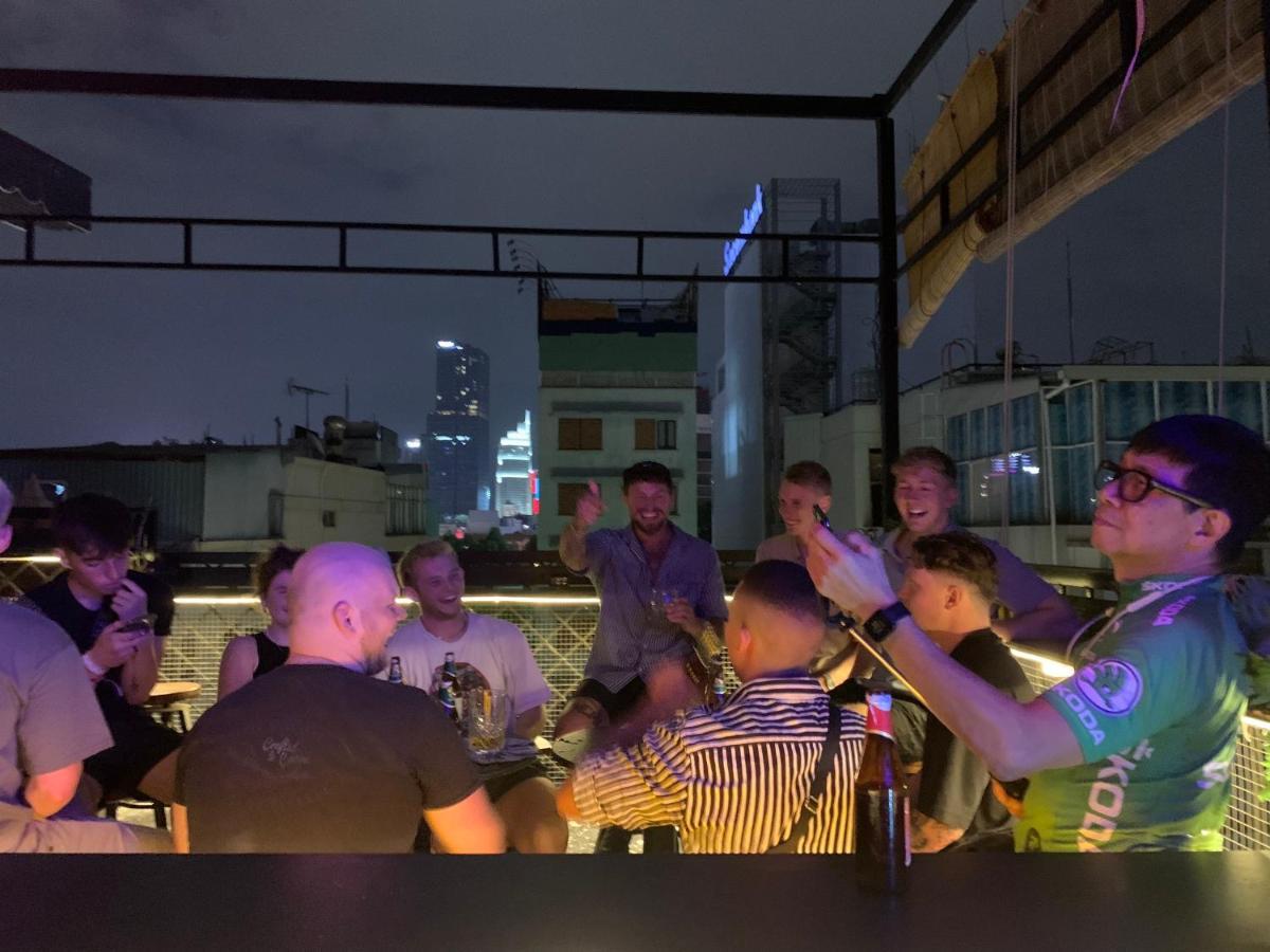 Bui Vien Street Hostel 胡志明市 外观 照片